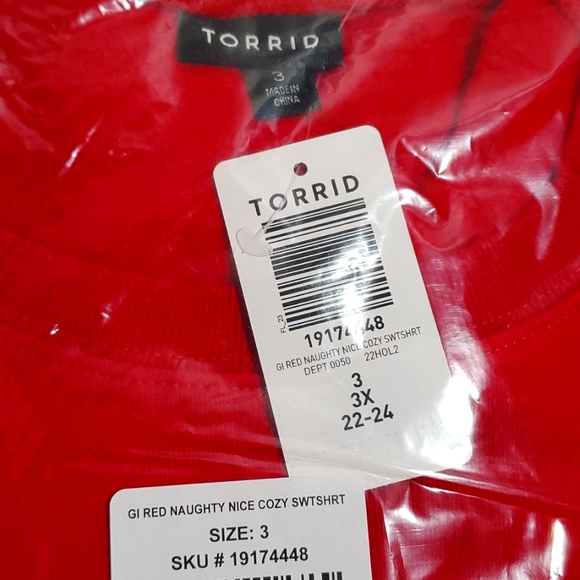 ❤️NWT VINTAGE TORRID SWEATSHIRT - CHRISTMAS HOLIDAY NAUGHTY & NICE - COZY FLEECE - Picture 6 of 13